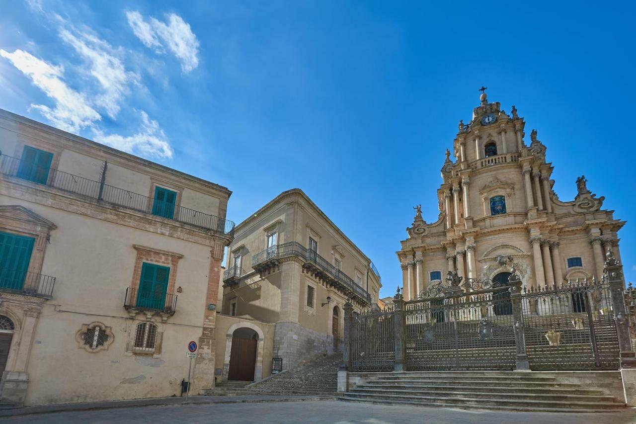 Piazza Duomo 36 Hotel Ragusa Exterior photo